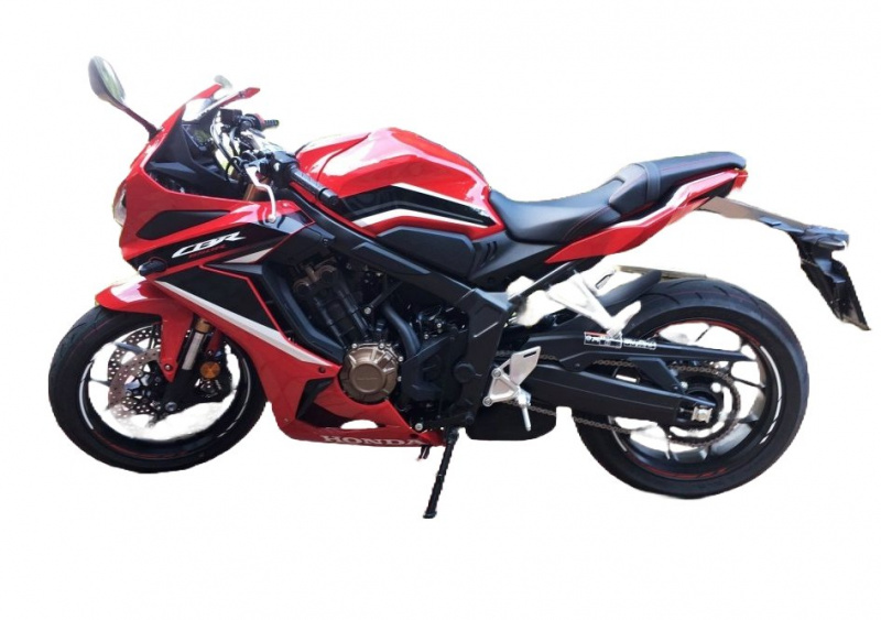 Honda CBR650R-bez pozadi